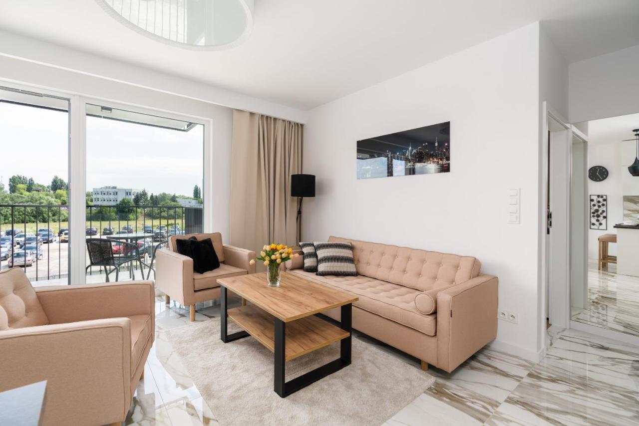 Esencja Apartments With Free Parking Garbary 104 By Noclegi Renters Poznań Kültér fotó