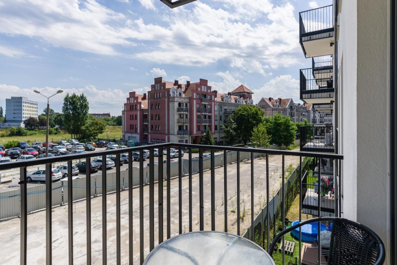 Esencja Apartments With Free Parking Garbary 104 By Noclegi Renters Poznań Kültér fotó