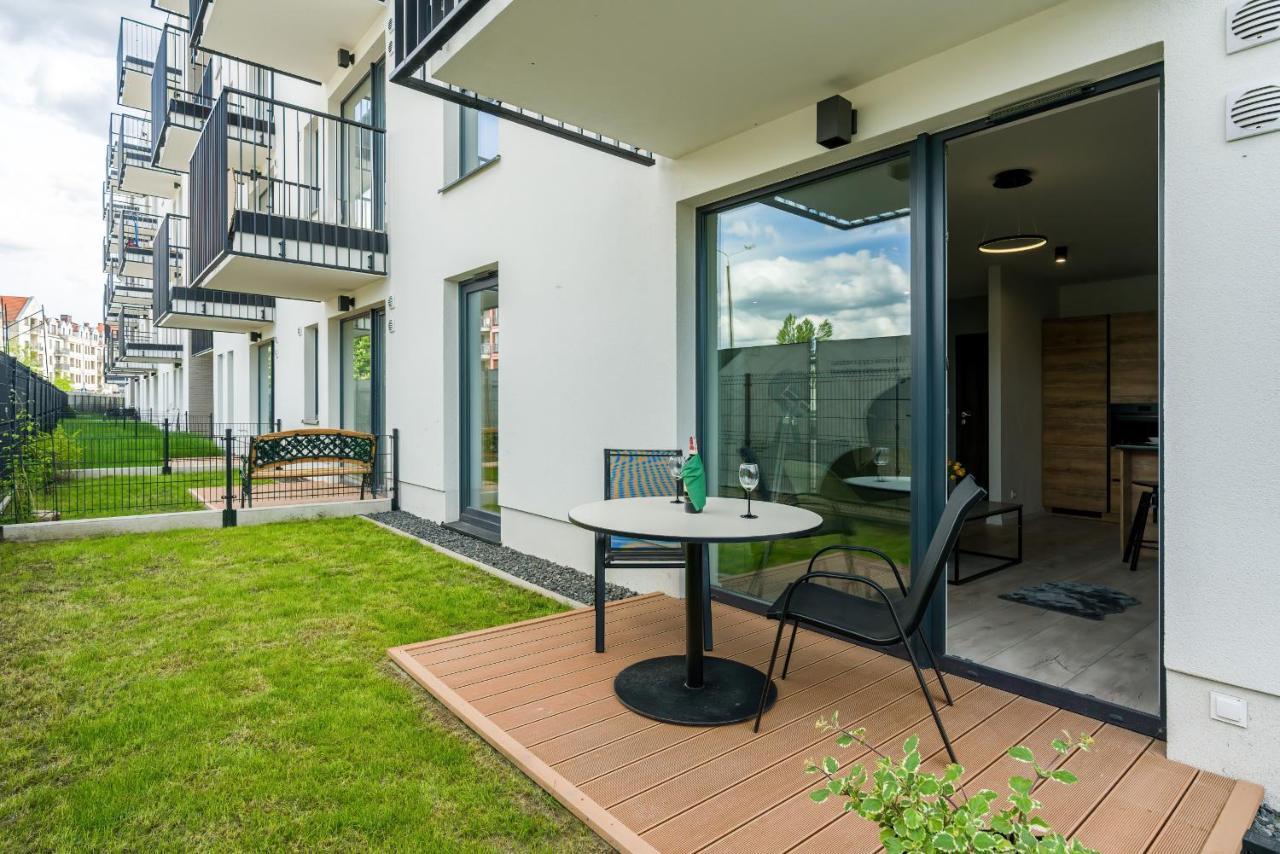 Esencja Apartments With Free Parking Garbary 104 By Noclegi Renters Poznań Kültér fotó