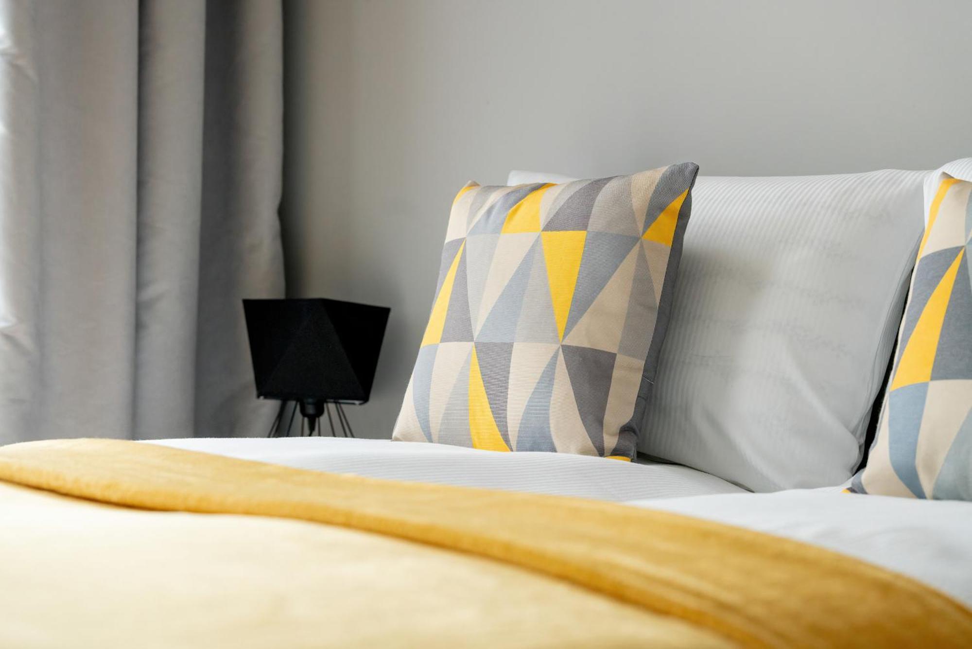 Esencja Apartments With Free Parking Garbary 104 By Noclegi Renters Poznań Kültér fotó