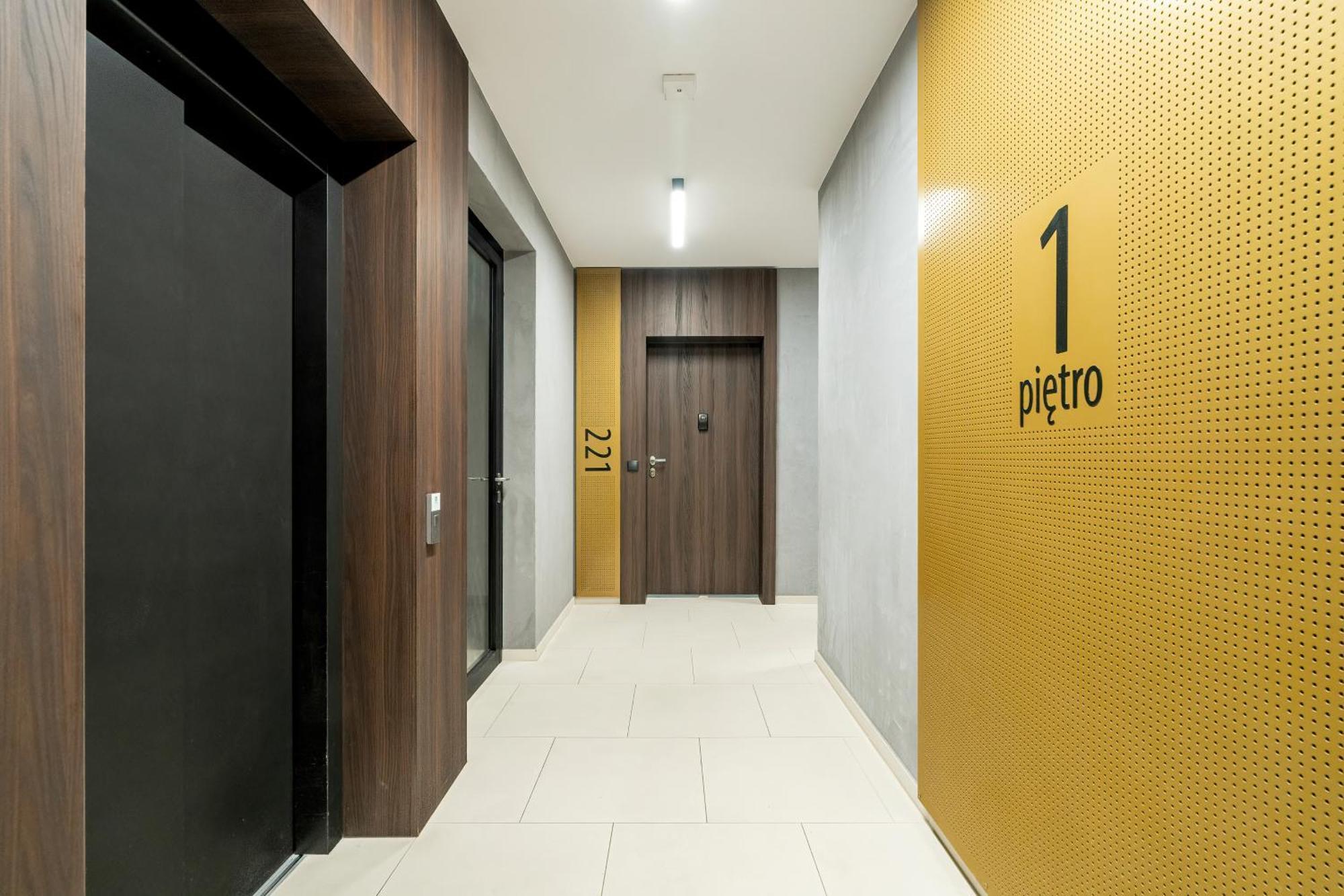 Esencja Apartments With Free Parking Garbary 104 By Noclegi Renters Poznań Kültér fotó